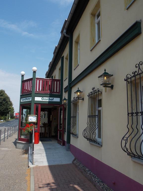 Gasthof Und Landhotel Zur Ausspanne Klipphausen Eksteriør billede