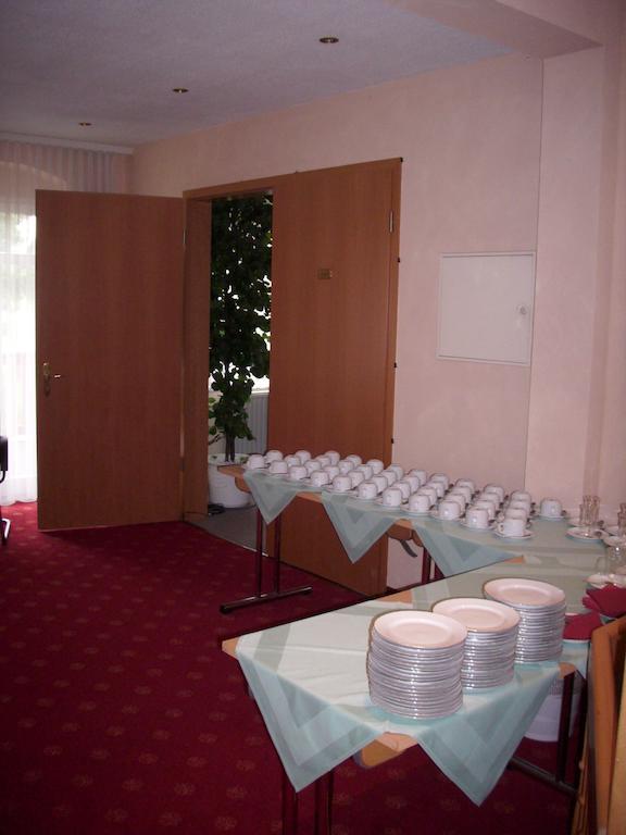 Gasthof Und Landhotel Zur Ausspanne Klipphausen Eksteriør billede